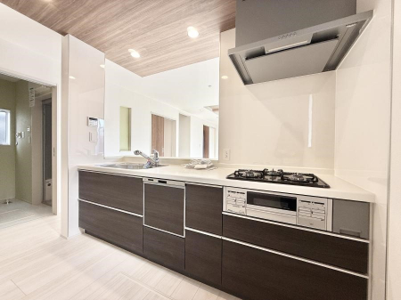 �L�b�`���@�������V���v���Ŕ������S�n�悢���Ԃ𐶂ރL�b�`�����