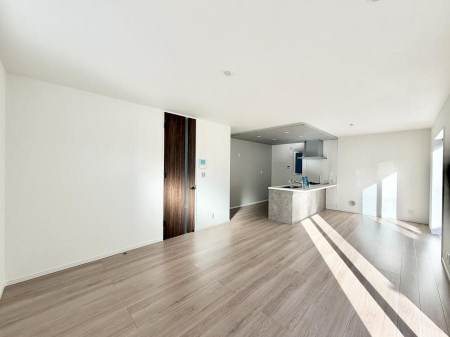 ���r���O�@�������V���v���������ґ�A��؂Ȑl�Ɖ߂����S���قǂ�����