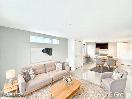 ���r���O�@���������S�n�̂����A���z�̃��r���O