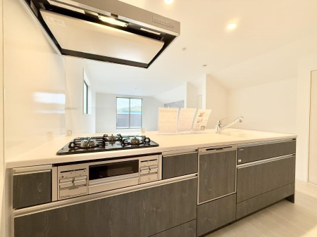 �L�b�`���@�������V���v���Ŕ������S�n�悢���Ԃ𐶂ރL�b�`�����