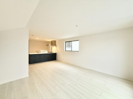 ���r���O�@�������Ƒ��̎��Ԃ��ʂ�A���K�Ŗ��������