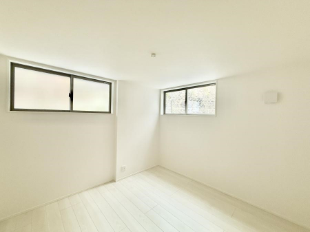 �q�������@�������v���C�x�[�g��ԂƂ��ĐÂ��ŗ�������������񋟂��Ă���܂�