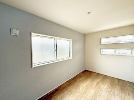 ̑ρ@F̂ŉ₩ȎԂy߂܂