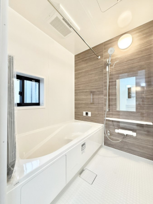 �����@����������̔�������A�S����������Ԃł�