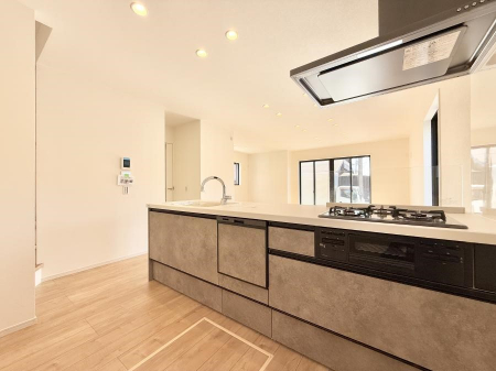 Lb`@VvŔSn悢Ԃ𐶂ރLb`