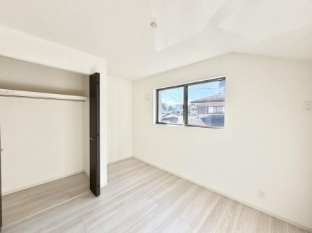 �q�������@�������v���C�x�[�g��ԂƂ��ĐÂ��ŗ�������������񋟂��Ă���܂�