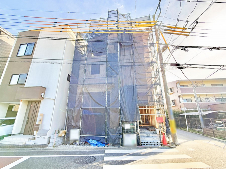 nOώʐ^@OρV炵n܂ꏊŁAƑJ[߂