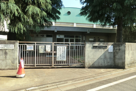 ӊ@wZ 400m sŋvۏwZ