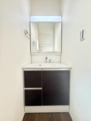 ���ʑ�E���ʏ��@�������Ƒ��݂�Ȃ��g���₷���z�u�ł�