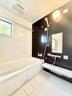 �����@�������������A������芰����o�X���[��