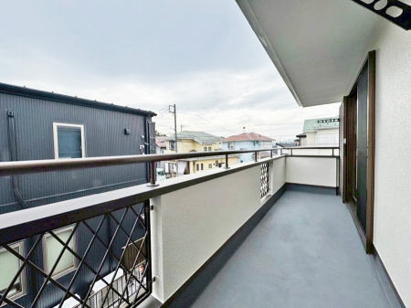 oRj[@ G߂̈ڂ낢JIȋԂł