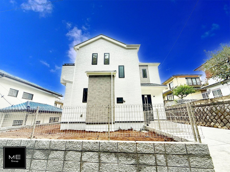 nOώʐ^@OρV炵n܂ꏊŁAƑJ[߂