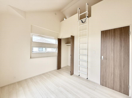 ̑ρ@F̂ŉ₩ȎԂy߂܂