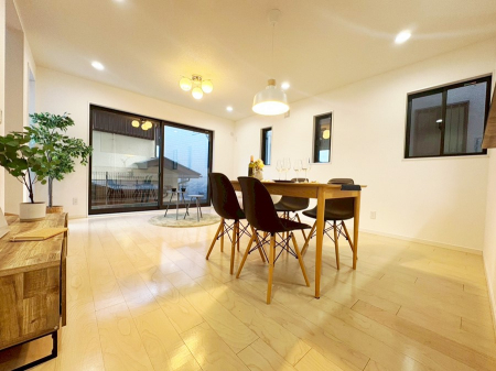 rO@Ƌ̓C[ẄאݒuĂ܂