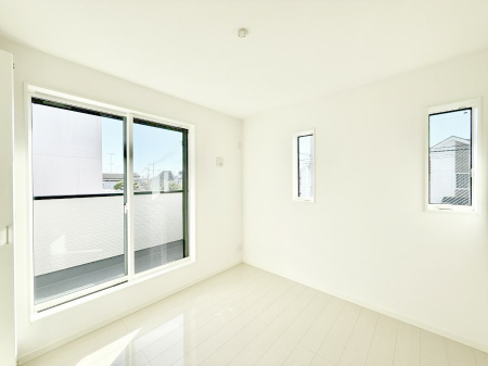 ̑ρ@F̂ŉ₩ȎԂy߂܂