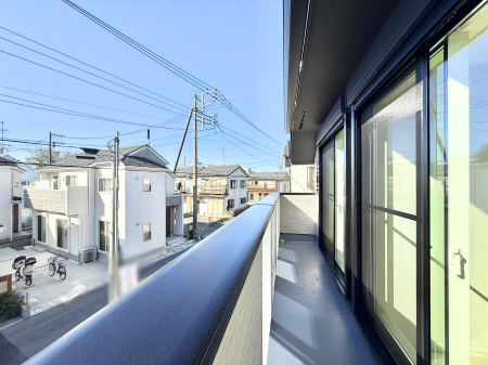 oRj[@ G߂̈ڂ낢JIȋԂł