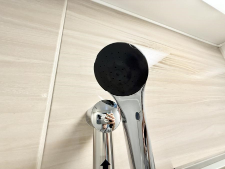 ̑ρ@ݔ茳ŊȒPɎ~ł邽߁A̖ʌ炷Ƃł܂B