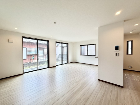 ���r���O�@����