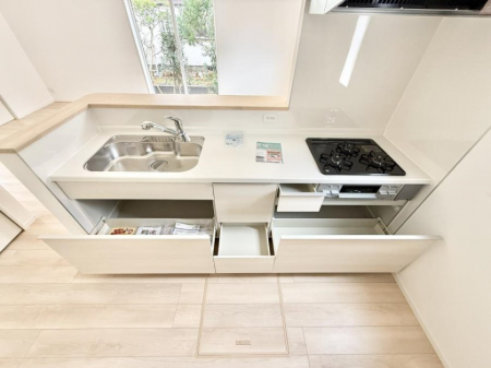 �L�b�`���@�������A�C�f�A�L����A�N���G�C�e�B�u�ȗ������