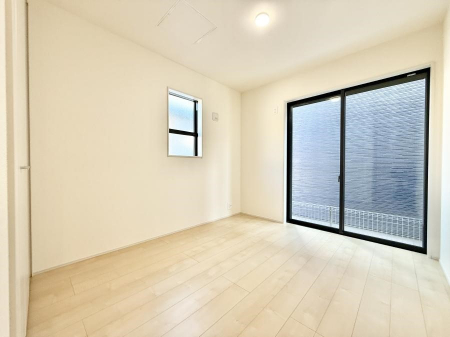 �Q���@���������̔z�u��ʋC���̗ǂ��݌v�ŕ����̋�C�������炸�A��ɐV�N�ȋ�C������܂�