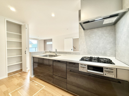 �L�b�`���@�������V���v���ŋ@�\�I�A�����g���₷���L�b�`��