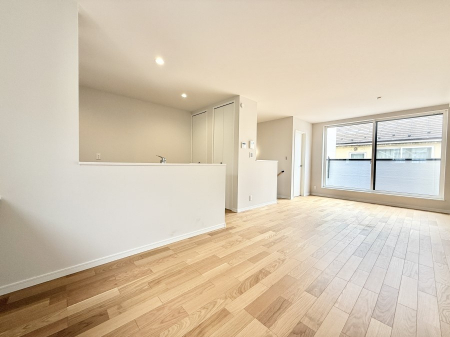 ���r���O�@�������V���v���������ґ�A��؂Ȑl�Ɖ߂����S���قǂ�����