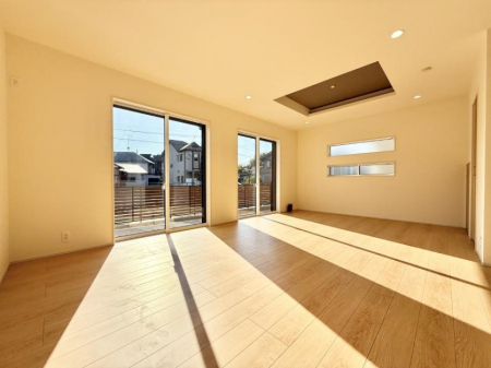 rO@Cɓ̏ꏊŁÂтƂԂ