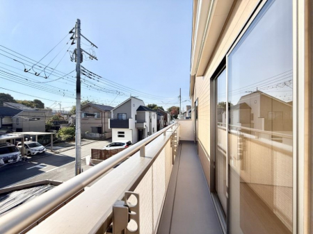 oRj[@ G߂̈ڂ낢JIȋԂł