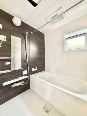 �����@����������̔�������A�S����������Ԃł�