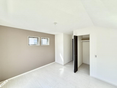 �Q���@���������̔z�u��ʋC���̗ǂ��݌v�ŕ����̋�C�������炸�A��ɐV�N�ȋ�C������܂�