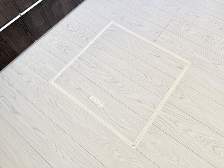 ���̑����ρ@�ݔ����B�ꂽ���[�X�y�[�X�ŉƑS�̂��X�b�L��