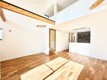 ���r���O�@�����������������Ɠ��ʂɂ���A�e���̋��