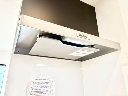 ���̑����ρ@�ݔ����������̏��C����������C��ɗU������A�����I�ɔr�����ł��܂��B