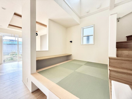 ���r���O�@���������R�Ɖ�b�����܂��A�S�n�悢�ЂƂƂ�