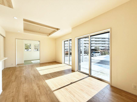 ���r���O�@�������Ƒ��̎��Ԃ��ʂ�A���K�Ŗ��������