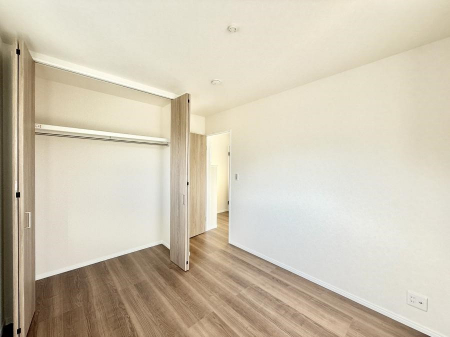 �q�������@�������v���C�x�[�g��ԂƂ��ĐÂ��ŗ�������������񋟂��Ă���܂�