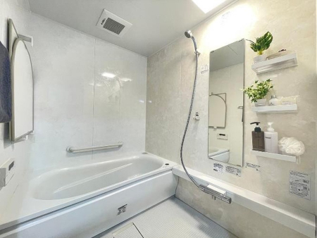 �����@����������̔�������A�S����������Ԃł�