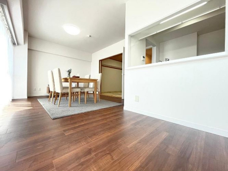 ���r���O�@���������ƕ���������A�����b�N�X�ł�����