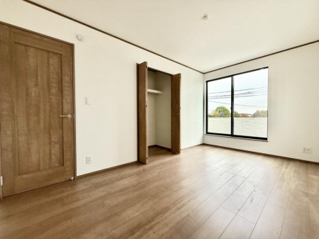 ̑ρ@F̂ŉ₩ȎԂy߂܂