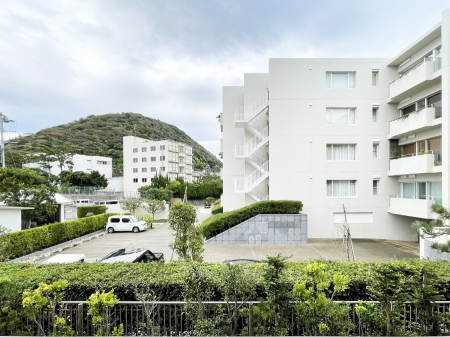 ���n�O�ώʐ^�@�O�ρ��Ƒ��݂�Ȃ��Ί�ŉ߂�����A���S���̂���Z�܂�