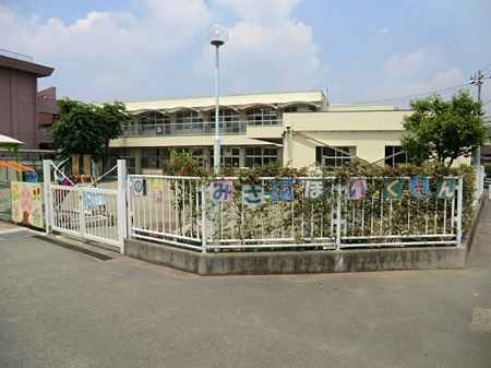 ӊ@ctEۈ牀 400m s ݂ۈ牀