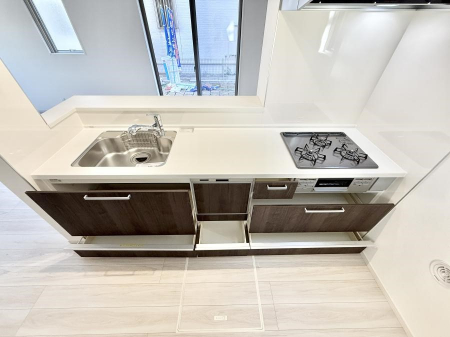 �L�b�`���@�������Ƒ����J��[�߂�A������̂���L�b�`��