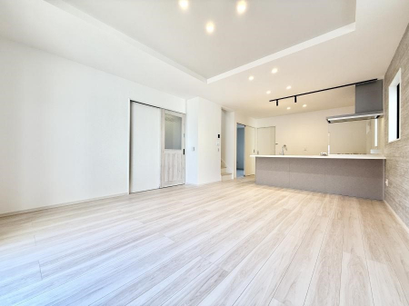 ���r���O�@�������Ƒ��̎��Ԃ��ʂ�A���K�Ŗ��������