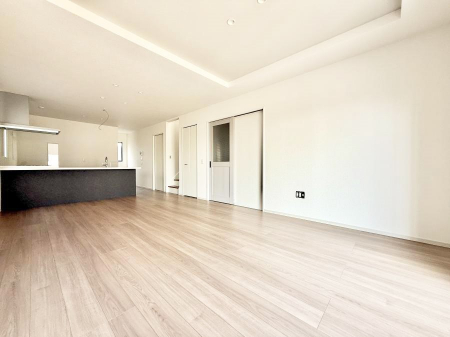 ���r���O�@���������C�ɓ���̏ꏊ�ŁA�̂�т�Ƃ������Ԃ�