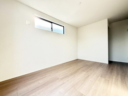 �q�������@�������v���C�x�[�g��ԂƂ��ĐÂ��ŗ�������������񋟂��Ă���܂�