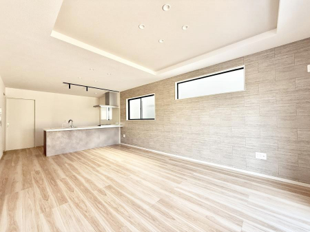 ���r���O�@�������Ƒ��̎��Ԃ��ʂ�A���K�Ŗ��������