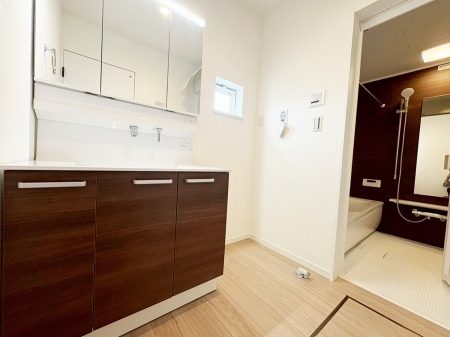 ʑEʏ@Ƒ݂Ȃg₷zuł