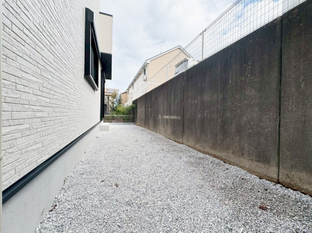 ̑@Oρ炵Lɂ[dlݔŉK