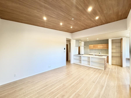 ���̑����ρ@�������Ƒ��̏Ί炪���ӂ��A���났�̋��