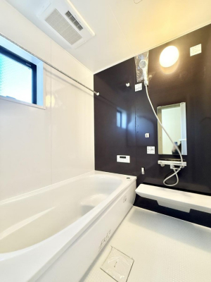 �����@�������������A������芰����o�X���[��